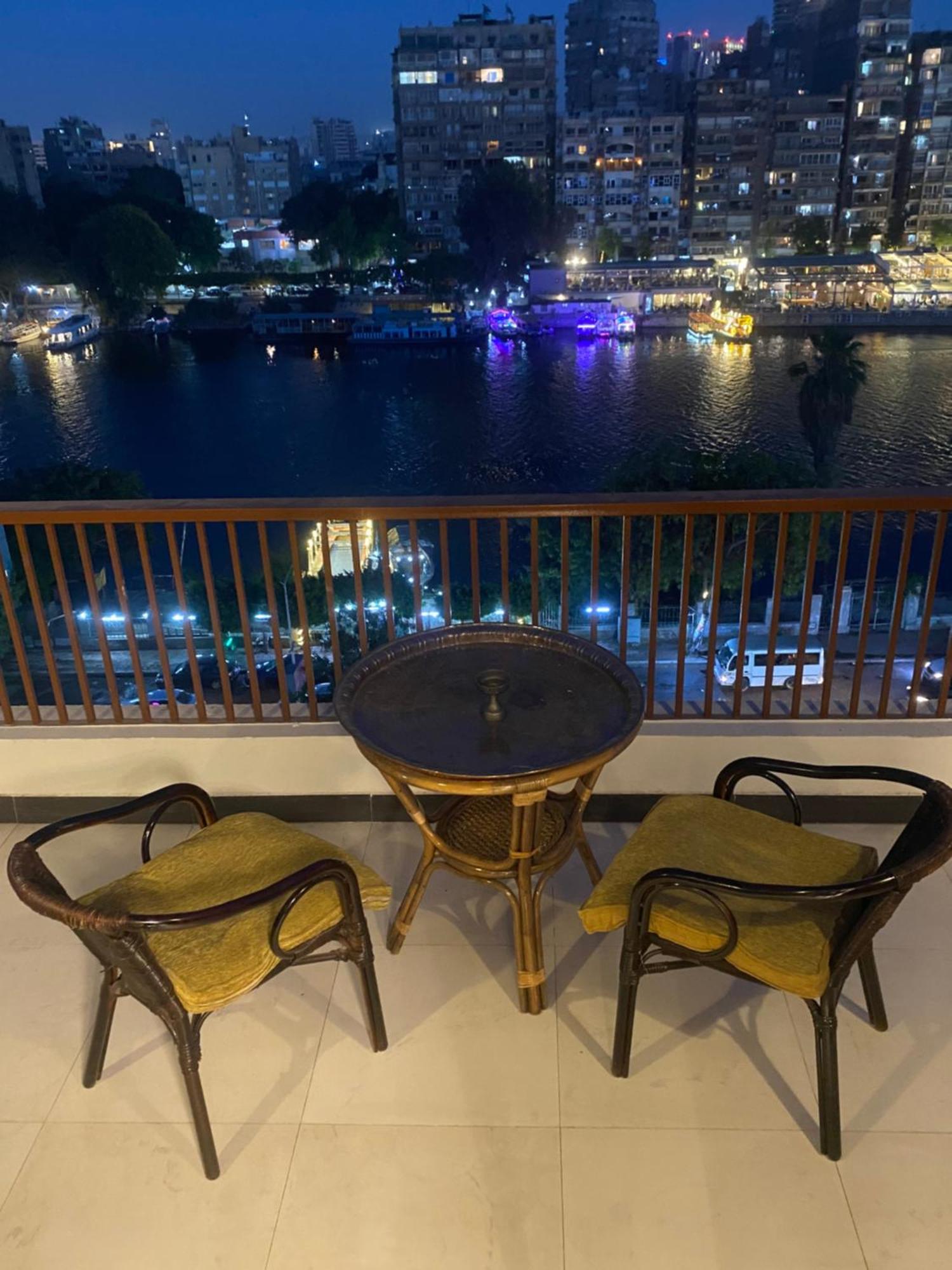 بإطلالة بانورامية على النيل Apartment