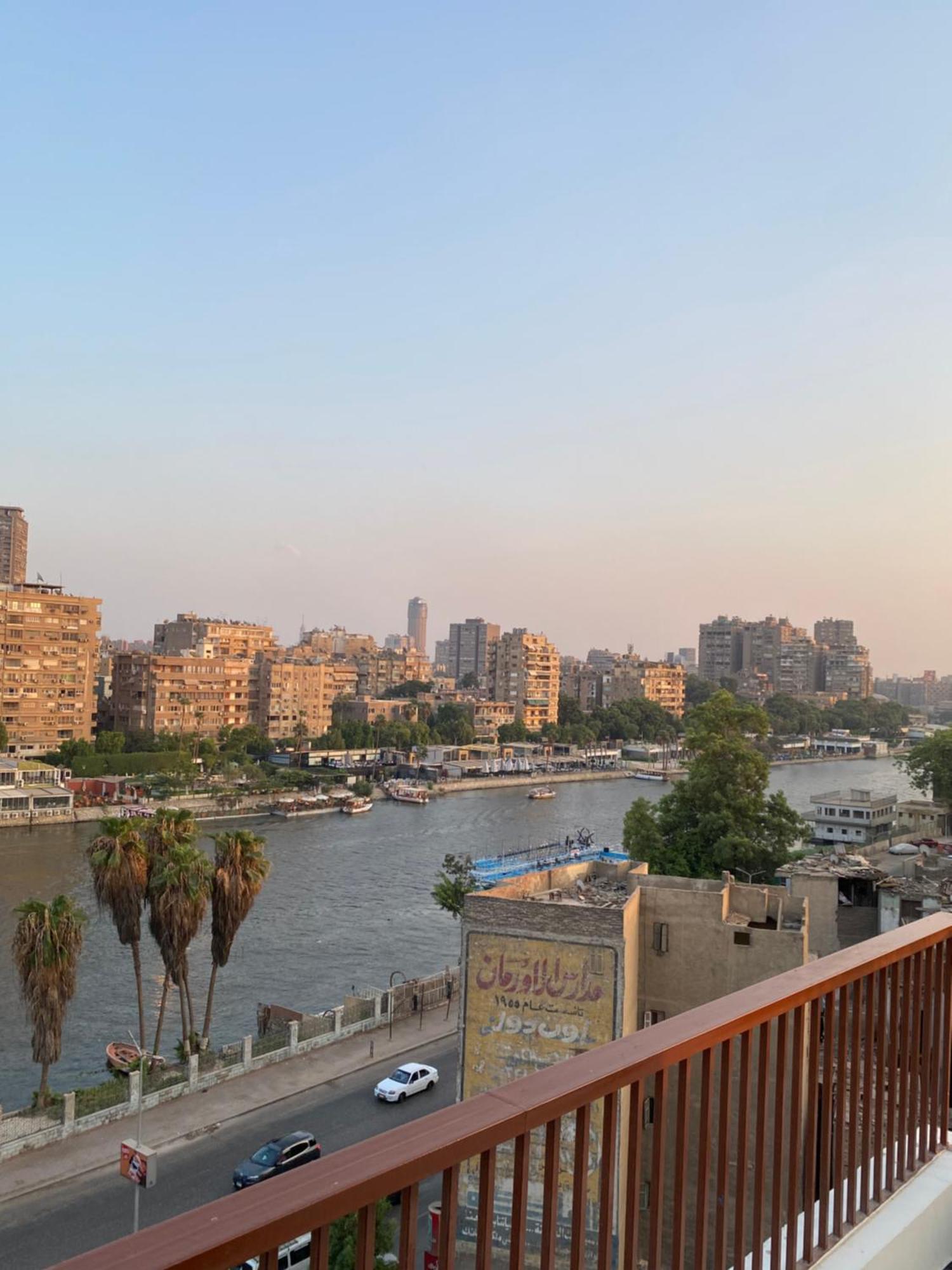Apartment بإطلالة بانورامية على النيل Cairo