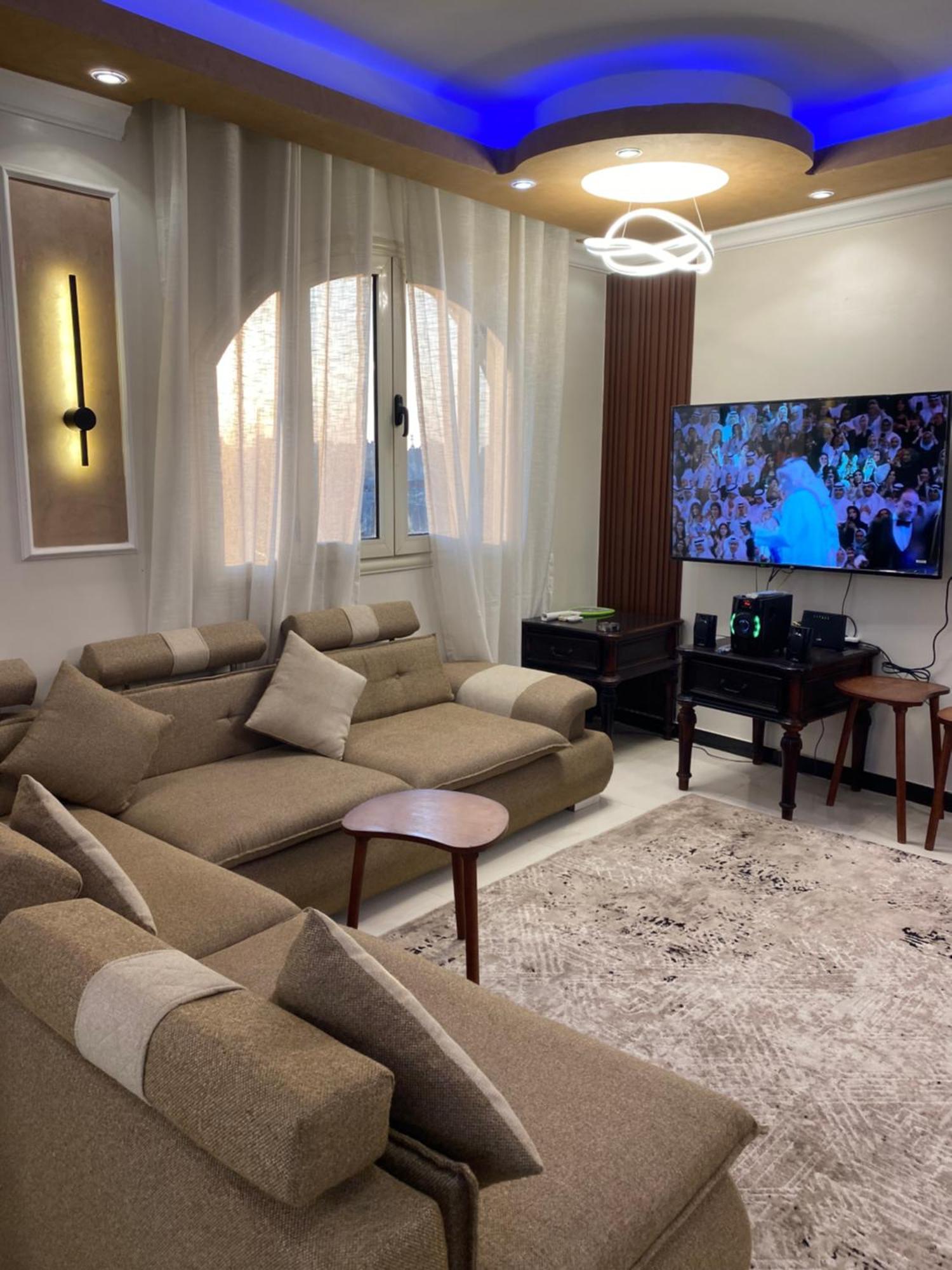 بإطلالة بانورامية على النيل Apartment